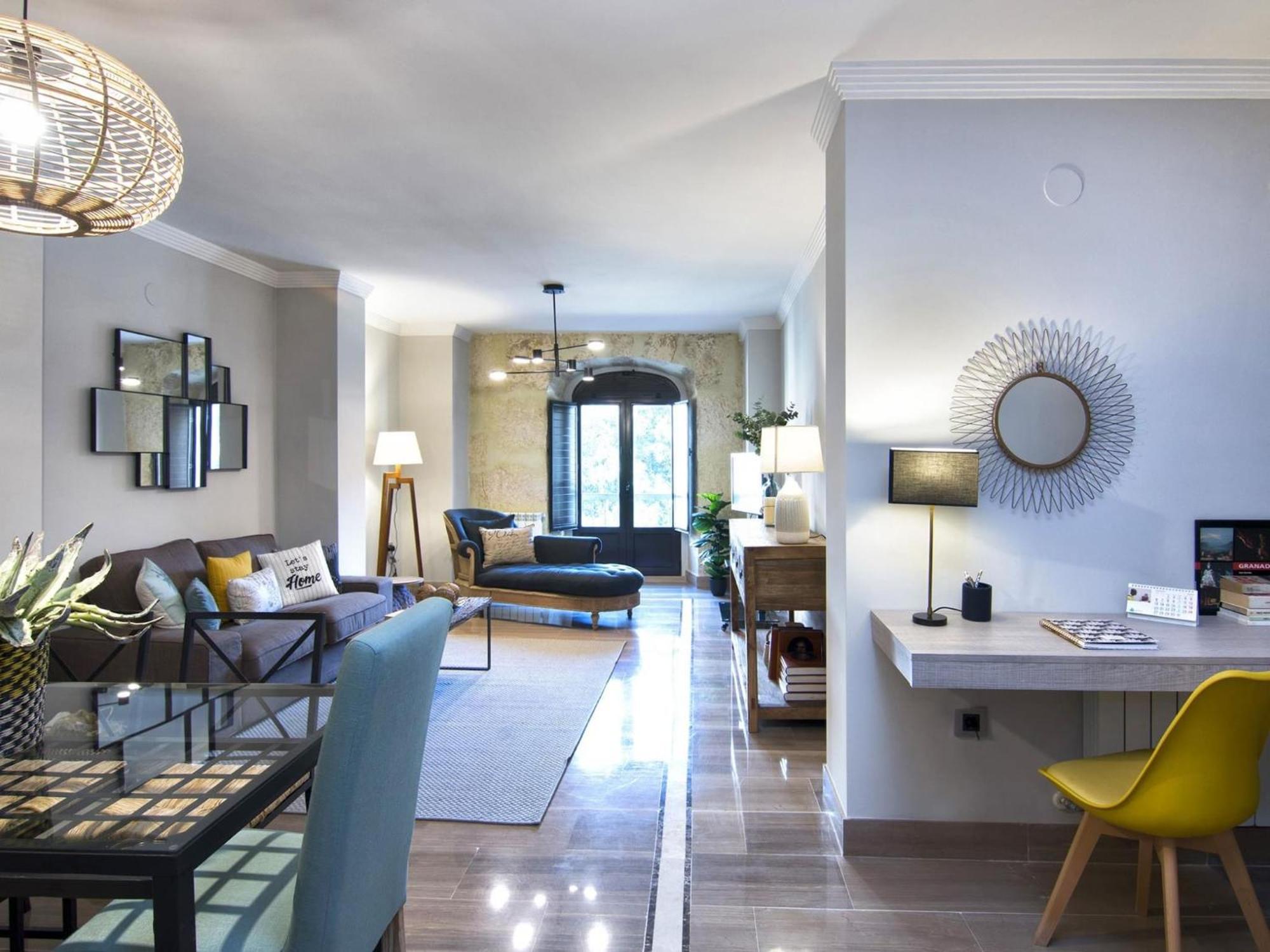 Elegant Town Hall Apartment With Views Granada Exterior photo